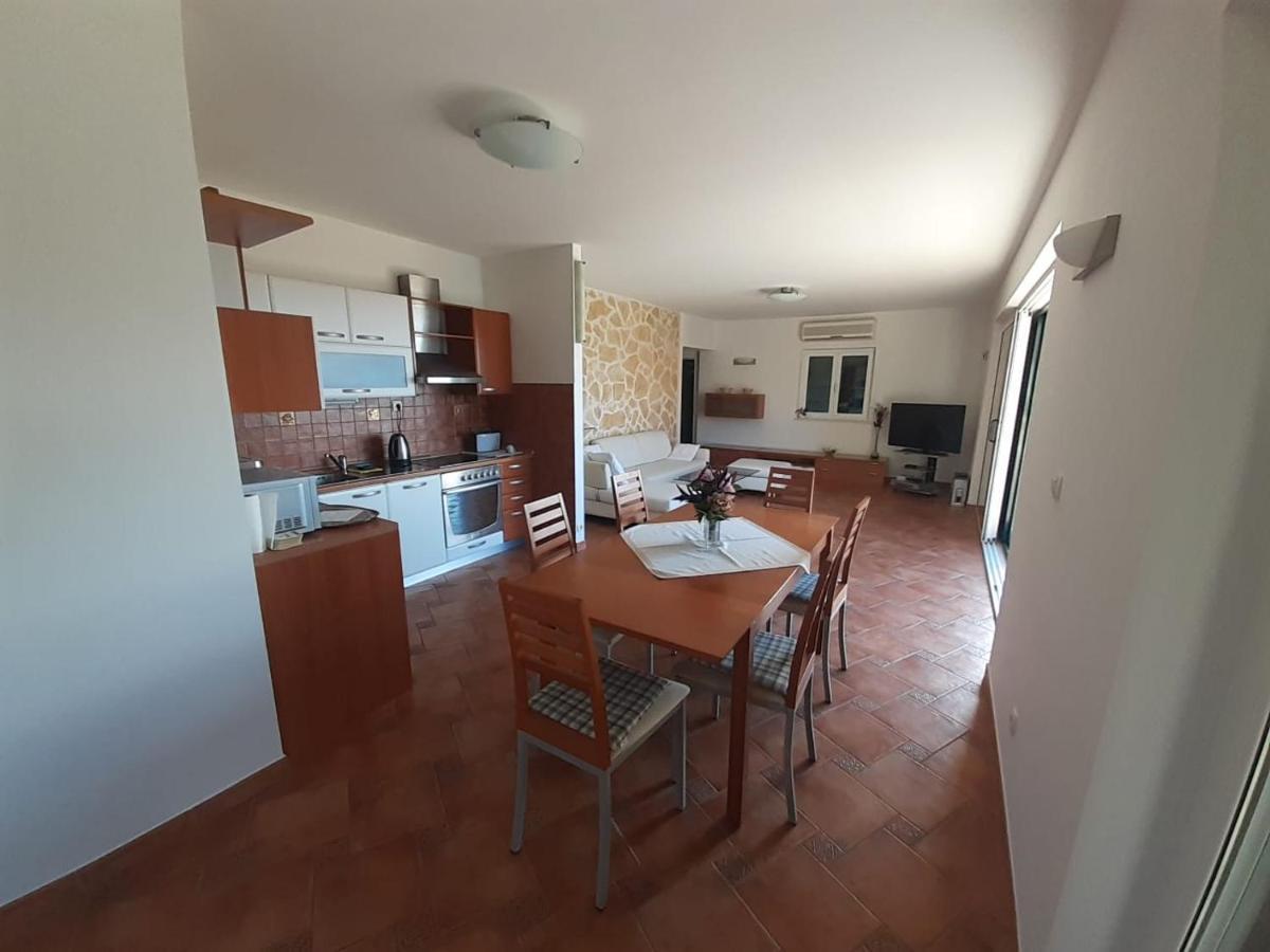 Apartments Ilicic Supetar Zewnętrze zdjęcie