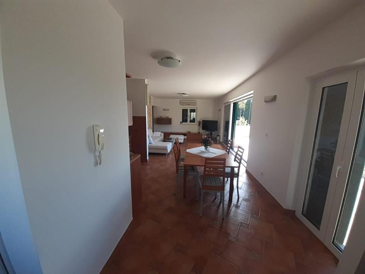 Apartments Ilicic Supetar Zewnętrze zdjęcie